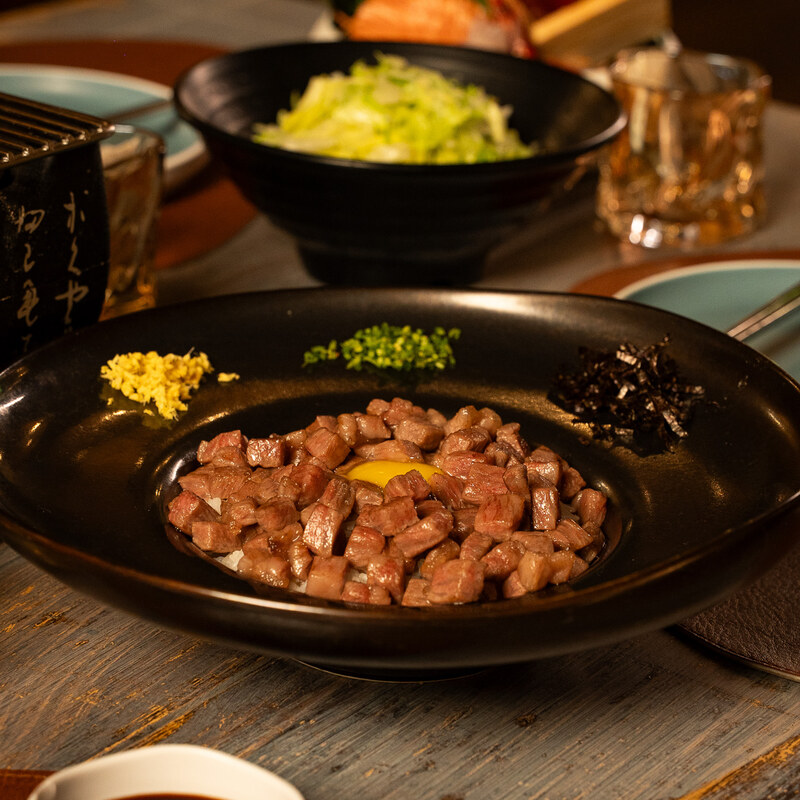 Wagyu Kin-iro don, riso e manzo Wagyu